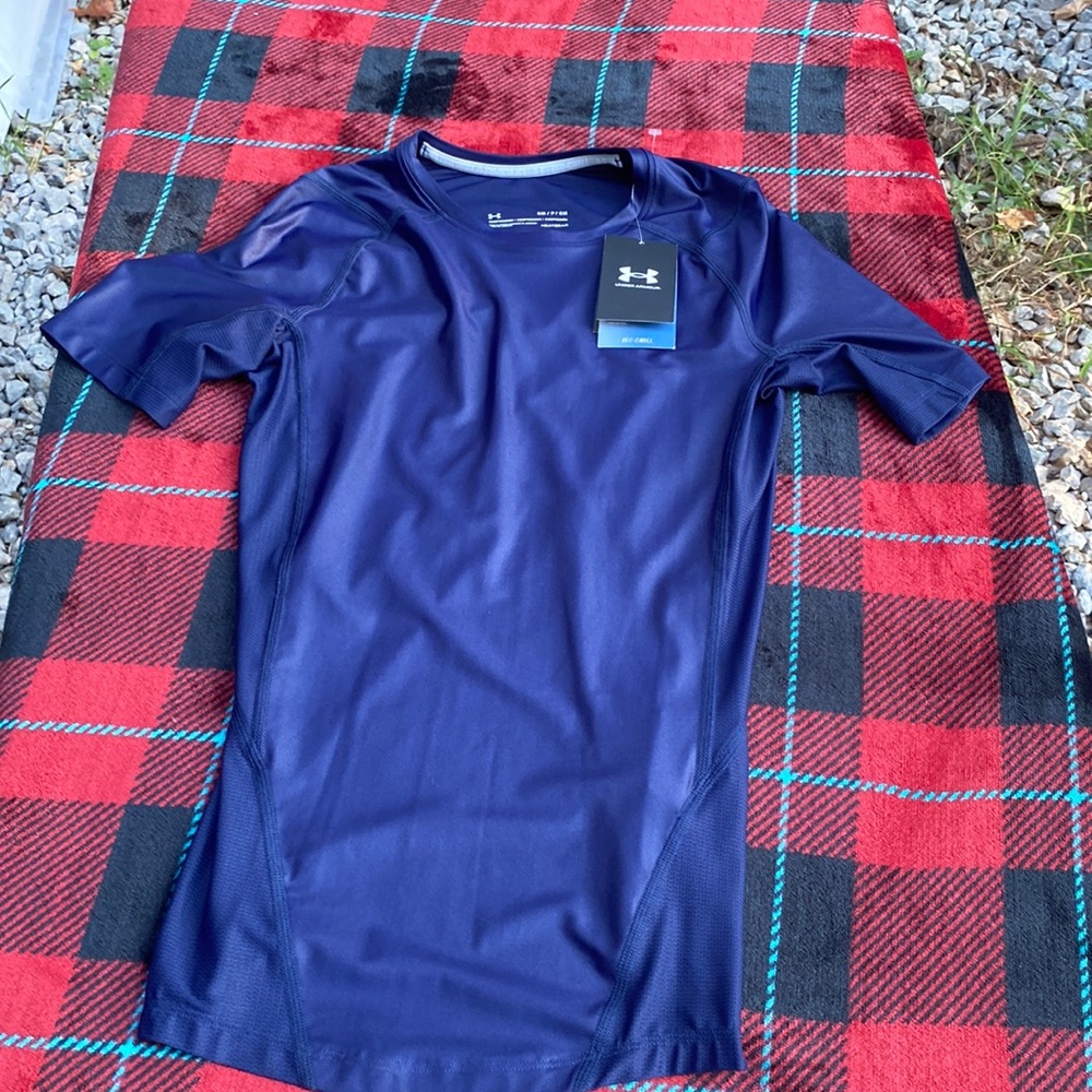 Under armour T-shirt. #192